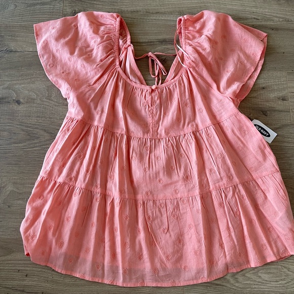 Old Navy Tops - WOMENS top